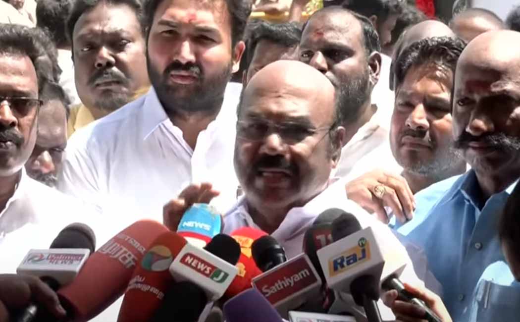 Annamalai should express her regret Jayakumar