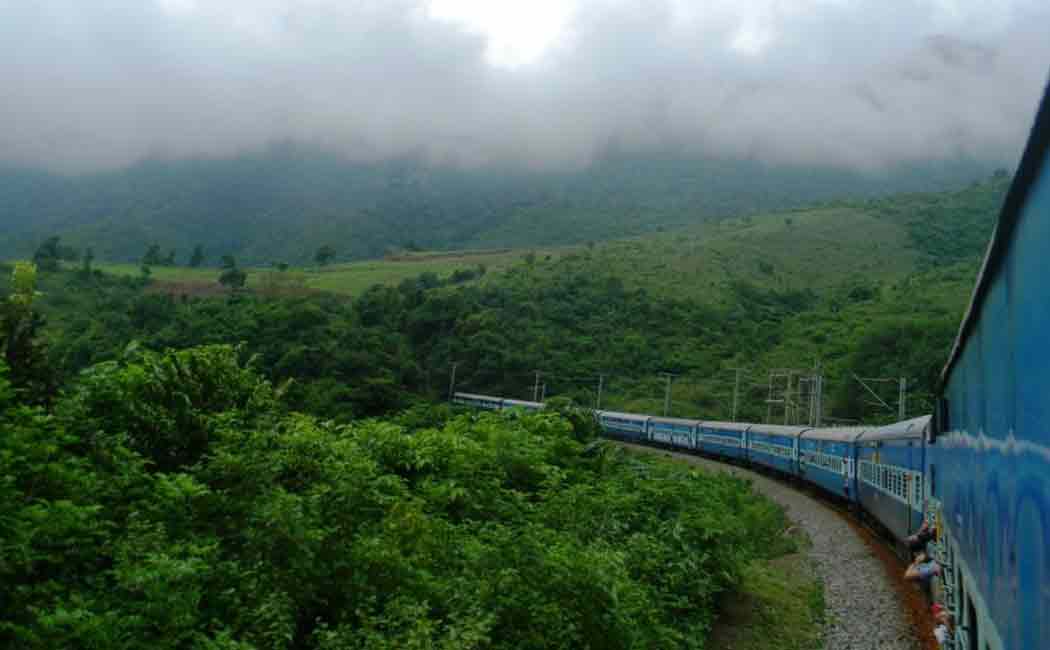 six beautiful Mountain railways of India