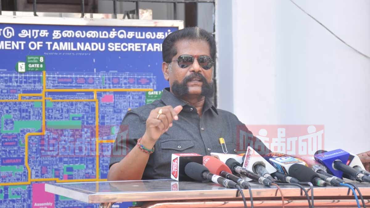 'kalaingar ezhuthukol' award goes to Nakkheeran editor