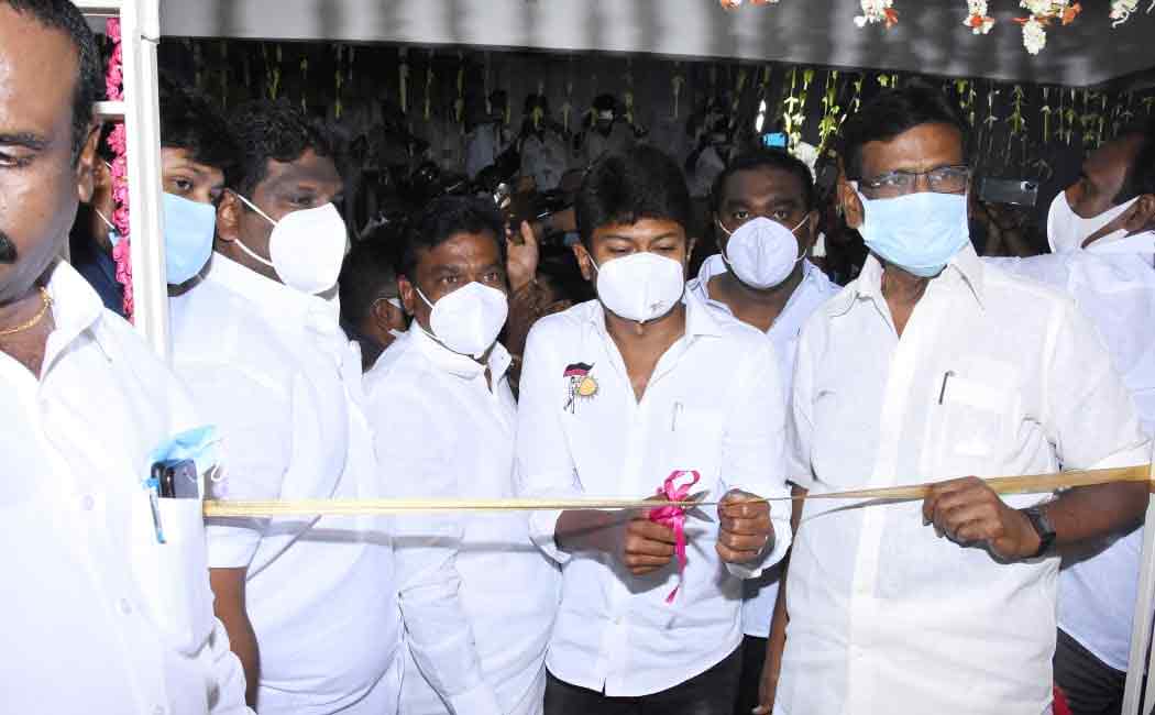Avadi MLA office open by Udhayanithistalin