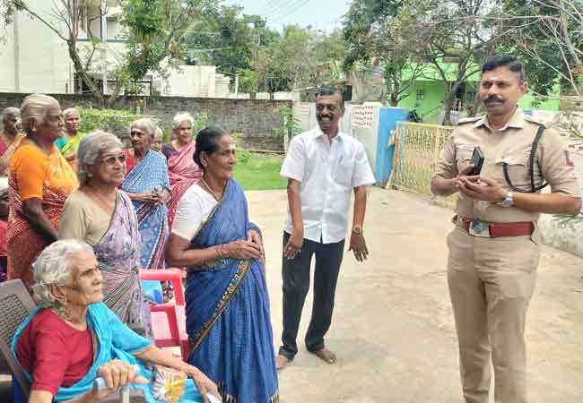 50 km to meet the elderly. S.P. who traveled