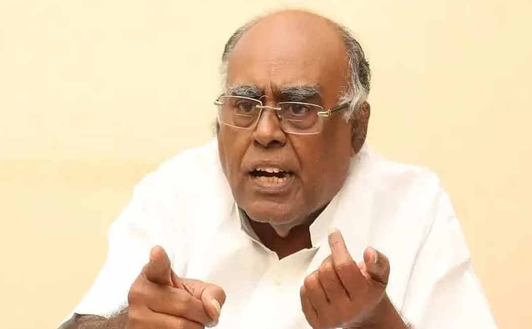 In Tamil Nadu, a new party called 'Tamil Nadu thannurimai kazhagam' was launched