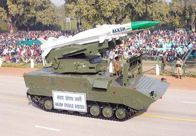 union defence high commission decide in aakash missile attached in indian airforce