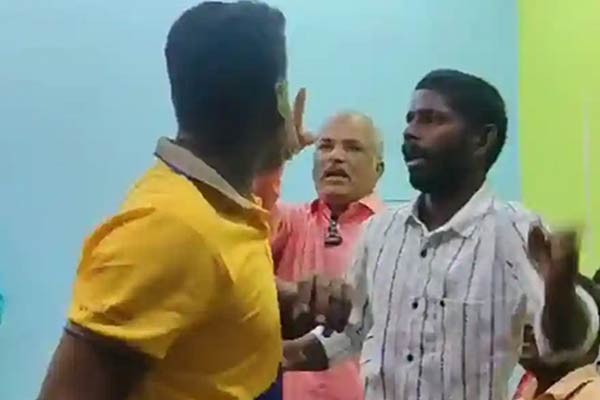 10 NTK administrator, including the district secretary, have defected from party