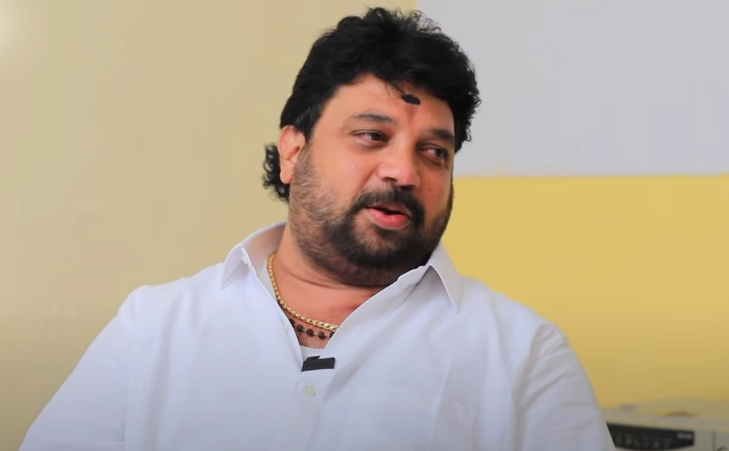 vikram condolence message of dubbing artist Srinivasa Murthy passed away