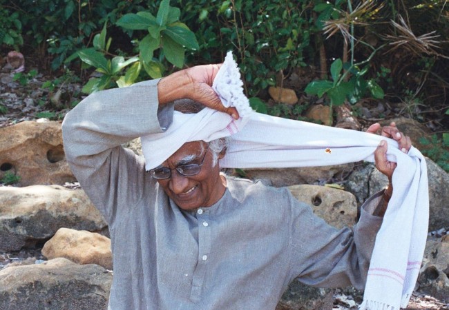 famous writer passed away in puducherry