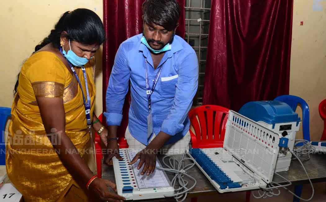 Election Commission in the process of preparing the machines