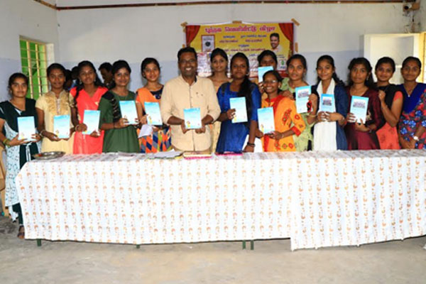 Children should inculcate the seed of book reading in their minds at an early age Poet M. Murugesh