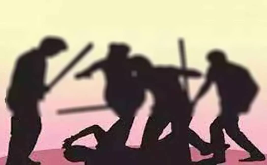 attack on man who came with his wife