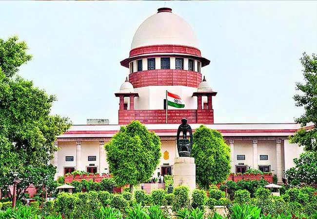 Supreme Court judges opinion on women case oncan't clap with one hand