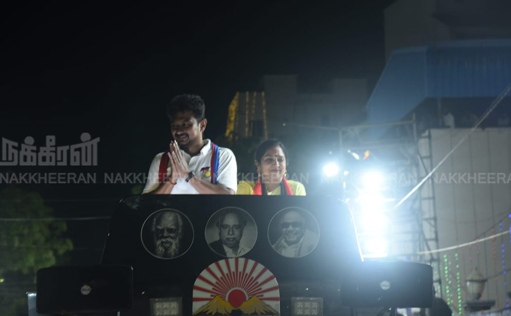 Minister Udayanidhi Vote Collection in Support of South Chennai DMK Candidate (Pictures)