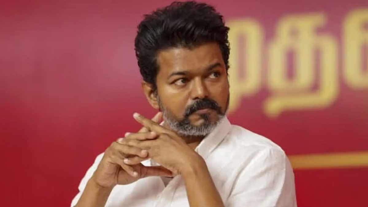 'A tribute and salute to the great heroism' - Vijay tweets