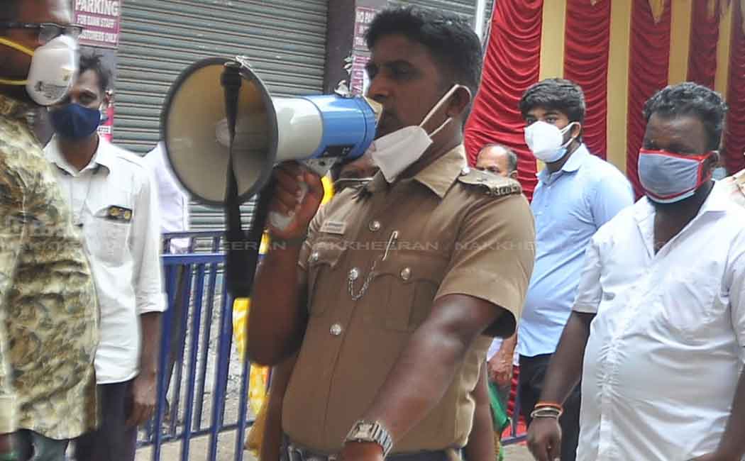Corona vaccination camp held in Tiruvallikeni