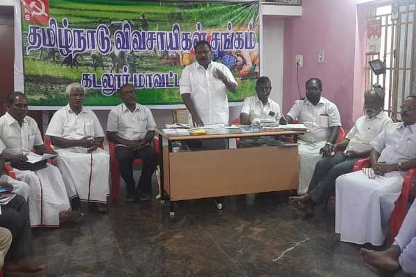 Cuddalore district farmers condemning police