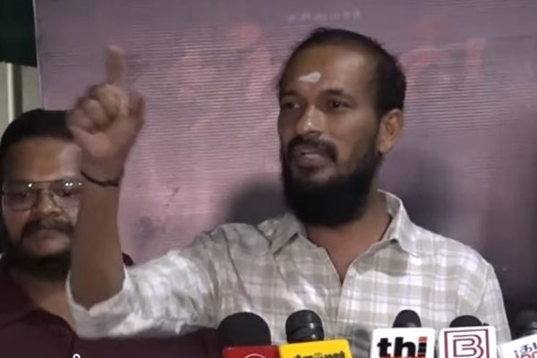 nandhan movie director saravanan angrt at press meet