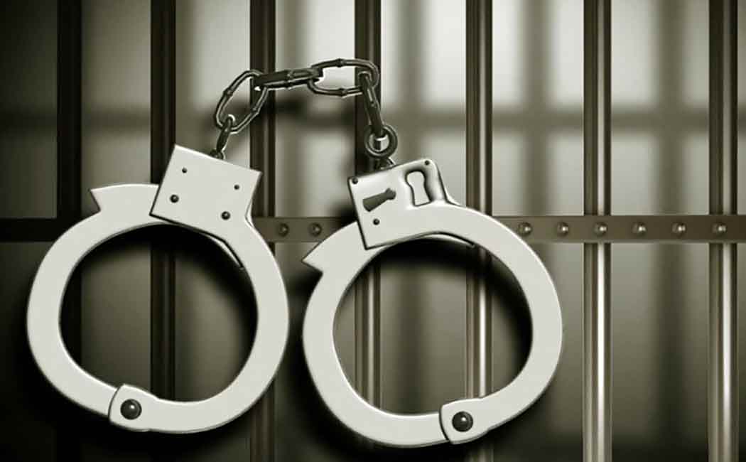 BROTHERS INCIDENT POLICE ARRESTED IN ERODE