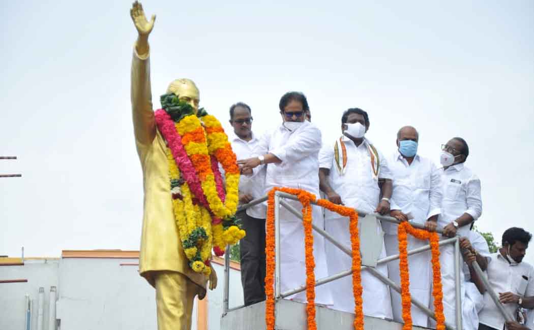 Former Prime Minister Rajiv Gandhi's birthday celebration