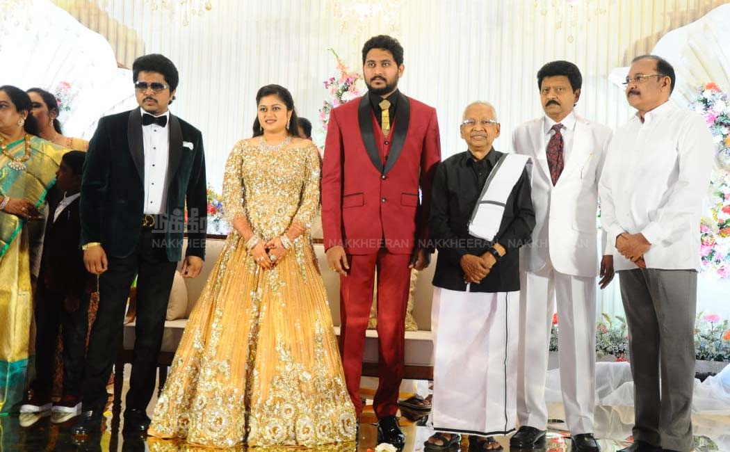 Divakaran family wedding reception photos