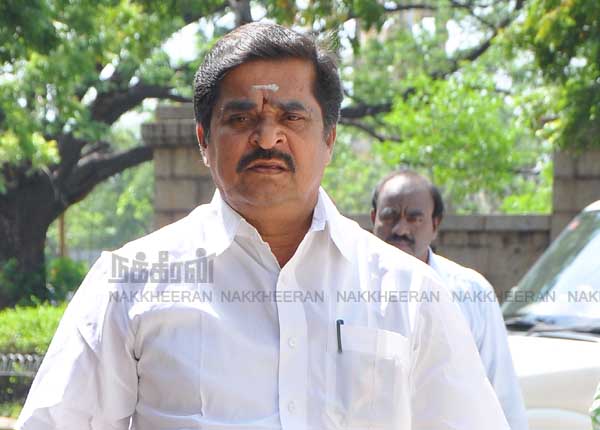 Arukutty mla admk