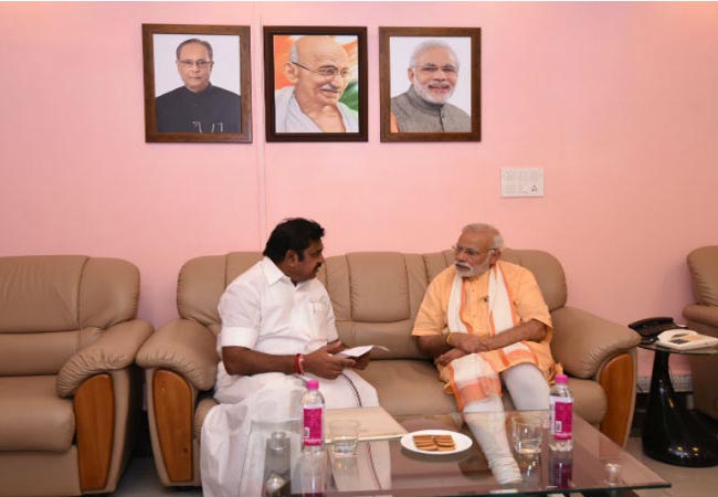 CORONA PREVENTION CM PALANISAMY AND PM NARENDRA MODI DISCUSSION