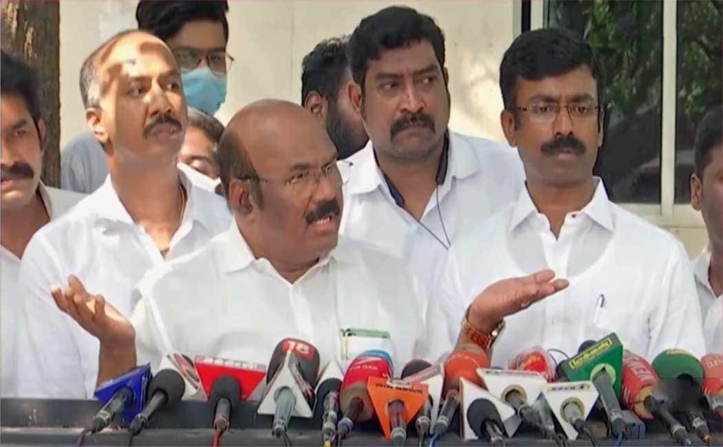 "Question about tallest statue in Tamil history" Jayakumar