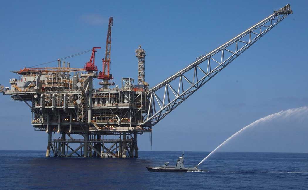 Brent crude traded at $ 118 a barrel!