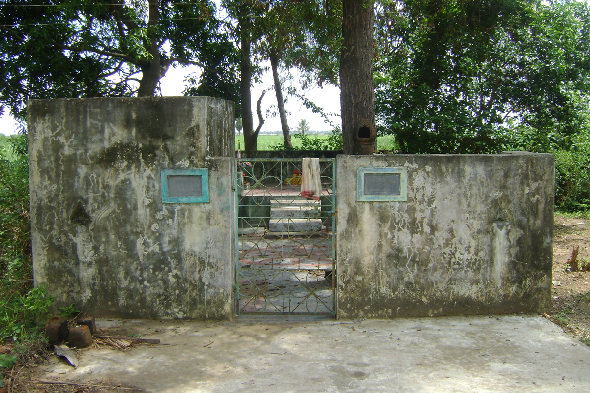 Pavadai Kaliammankal Kovil