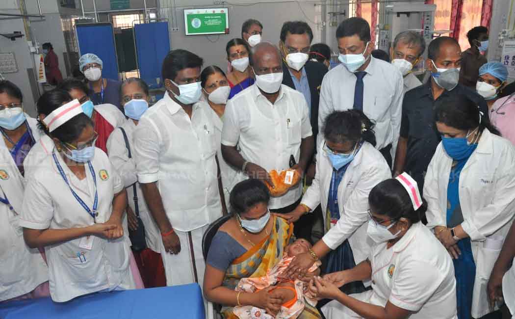 Minister launches pneumonia and meningitis vaccination camp