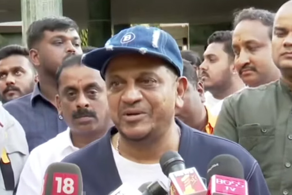 shivarajkumar emotional press meer before going us for treatment