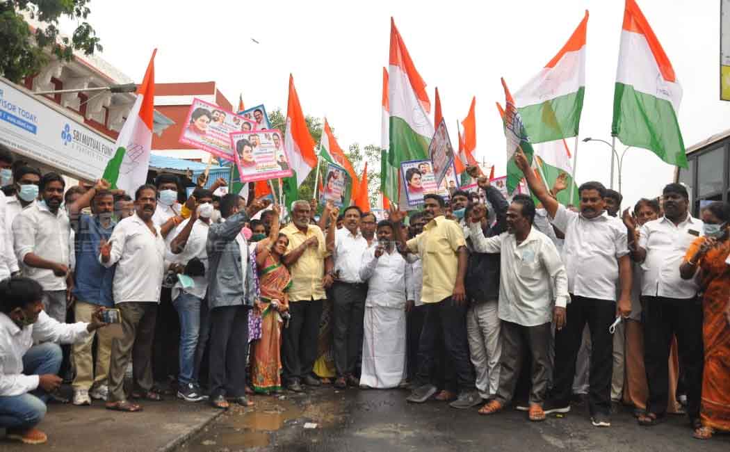 Congress volunteers involved in the struggle in Egmore