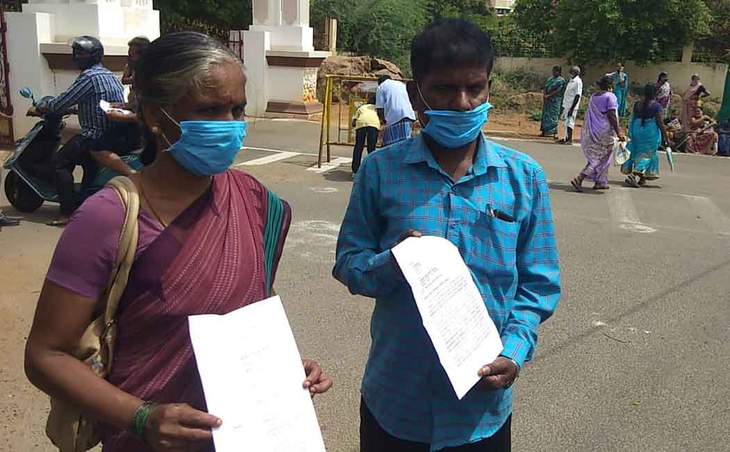 Former Minister Valarmati retaliated and lost his job, petition to the Collector