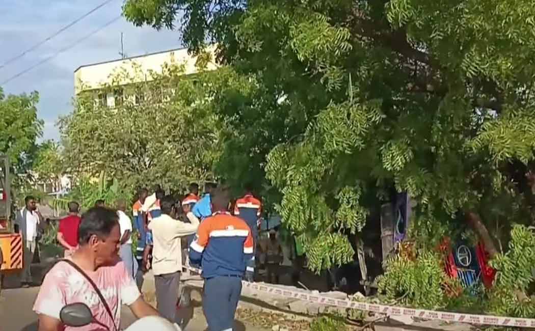 Tanker truck accident - Public fears over petrol leak