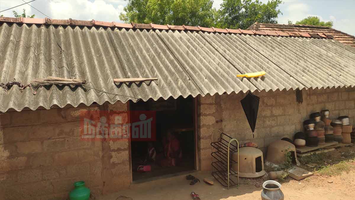 'A tattered thatched hut; Hot spitting asbestos seed'-painful Anganwadis