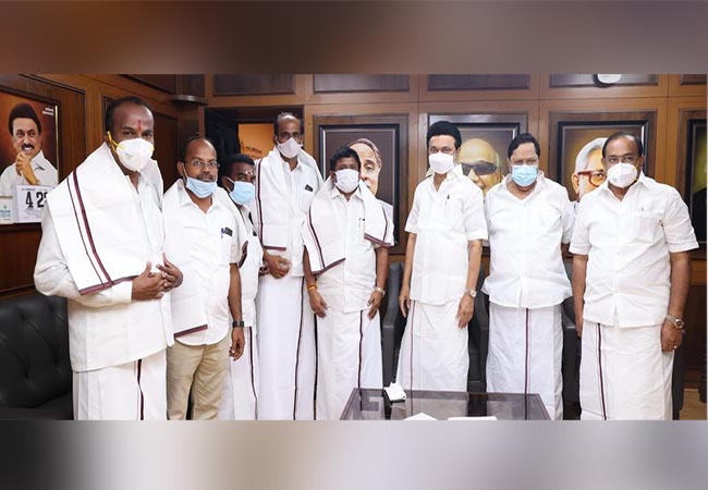 The DMK, led by Chief Minister MK Stalin, joined the DMK. Administrators!