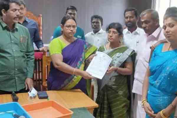 Independents who supported the Minister and then voted for the ADMK!