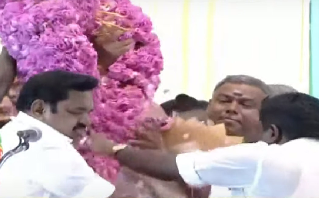 eps got tensed in admk meeting stage