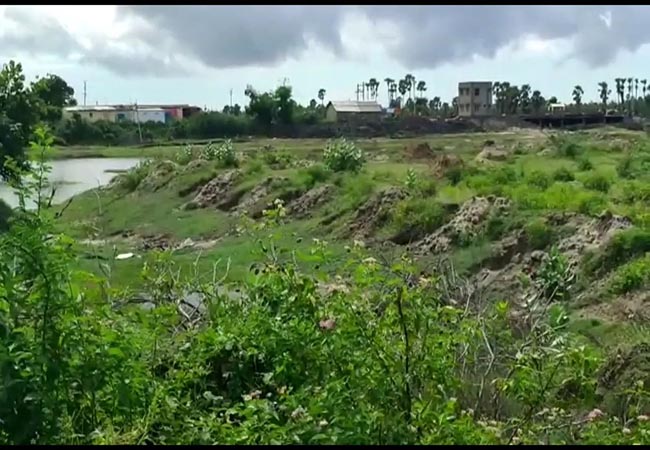 Private school occupying drainage gutter: peasants petition to Nagai ruler