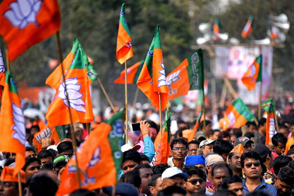 Request to the governor to hold a vote of confidence to defeat BJP government in haryana