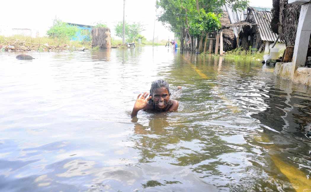 flood in street