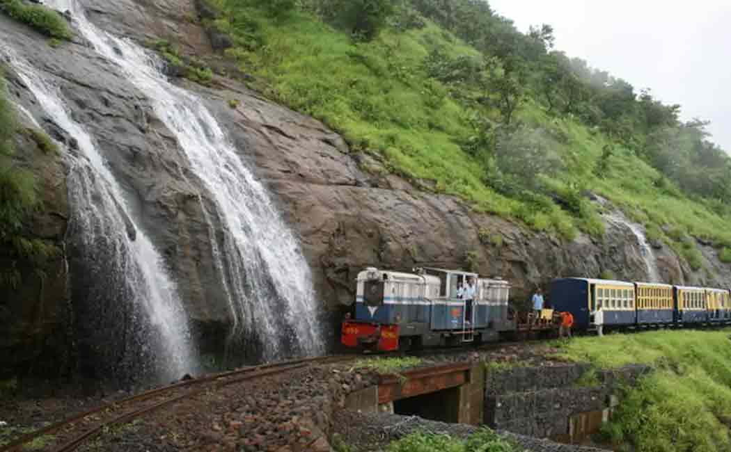 six beautiful Mountain railways of India