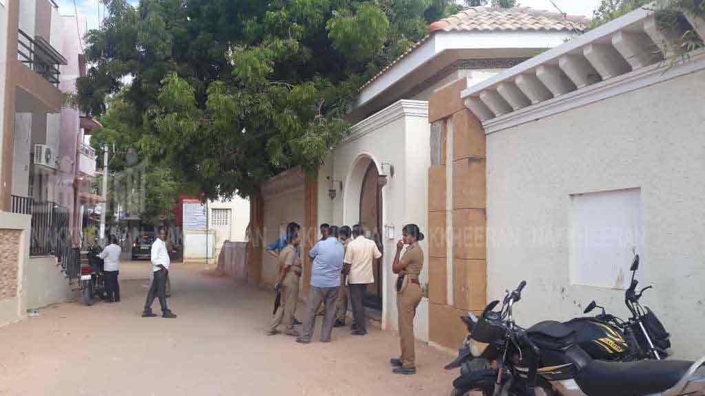 NIA search in keelakarai, valinokkam