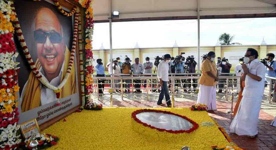 Stalin's floral tribute to the kalaingar's second anniversary-memorial