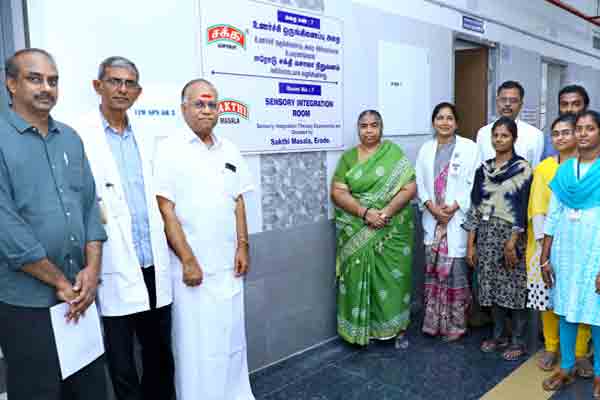 Sakthi Devi Foundation provided medical equipment to the government hospital