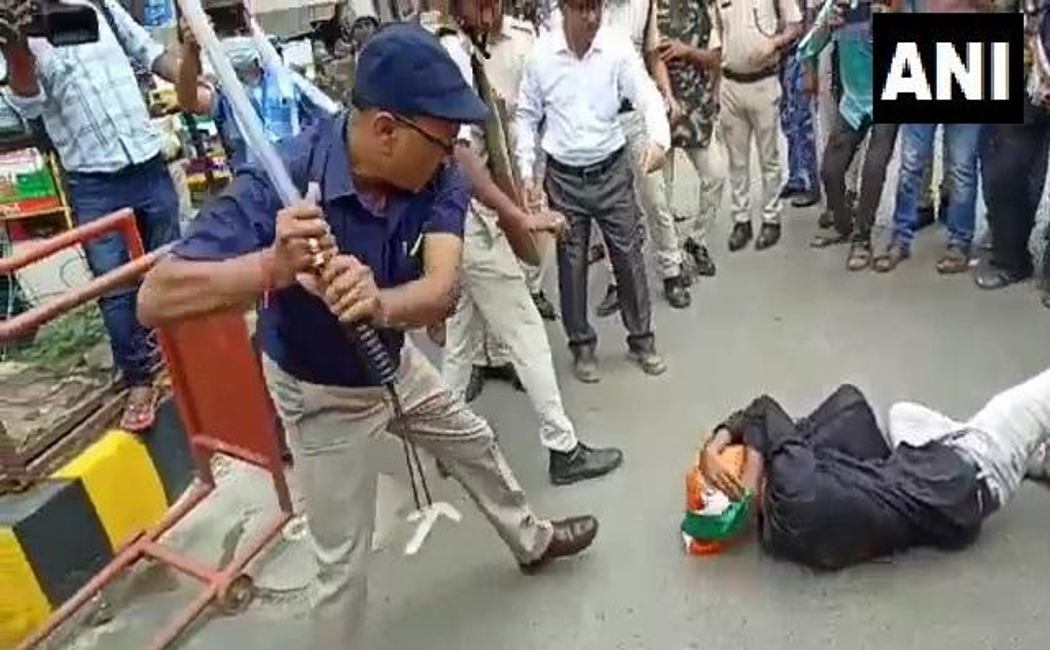 youth incident patna additional collector