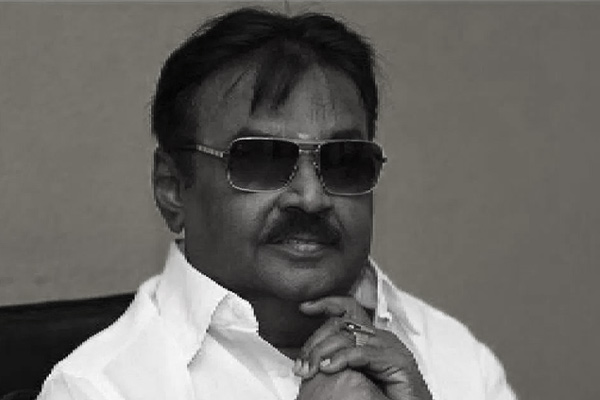 Vijayakanth family announcements, on vijaykanth's will be cremated at the DMDK headquarters