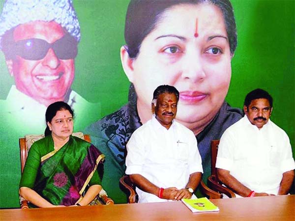 sasikala - o panneerselvam