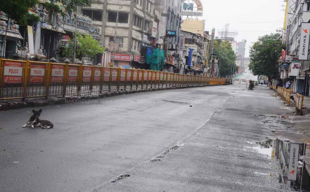 Empty roads in Chennai