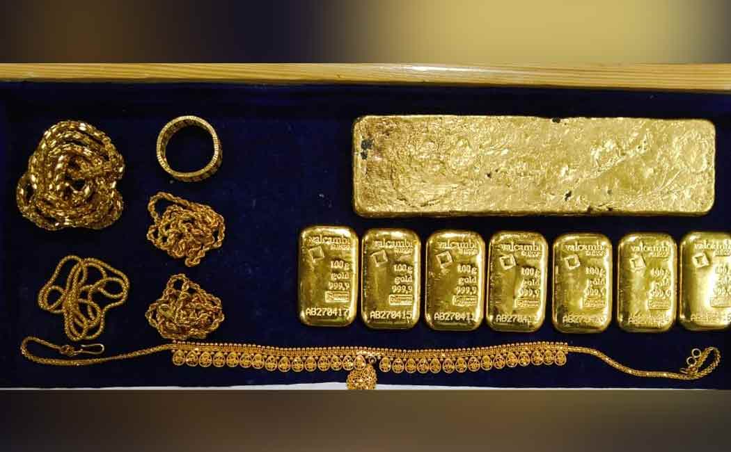Smuggled gold worth Rs 1 crore seized at Trichy airport.