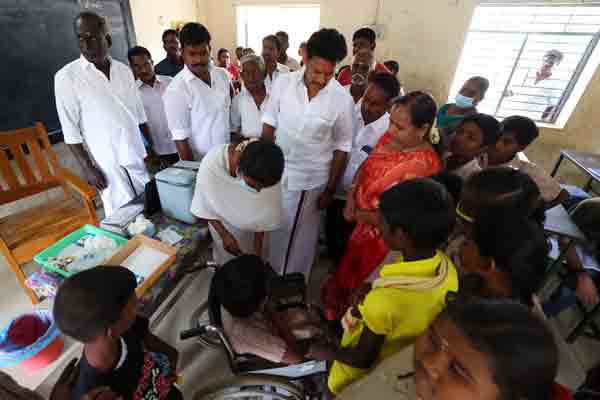 Minister Mahesh conducts surprise inspection Teachers in shock!
