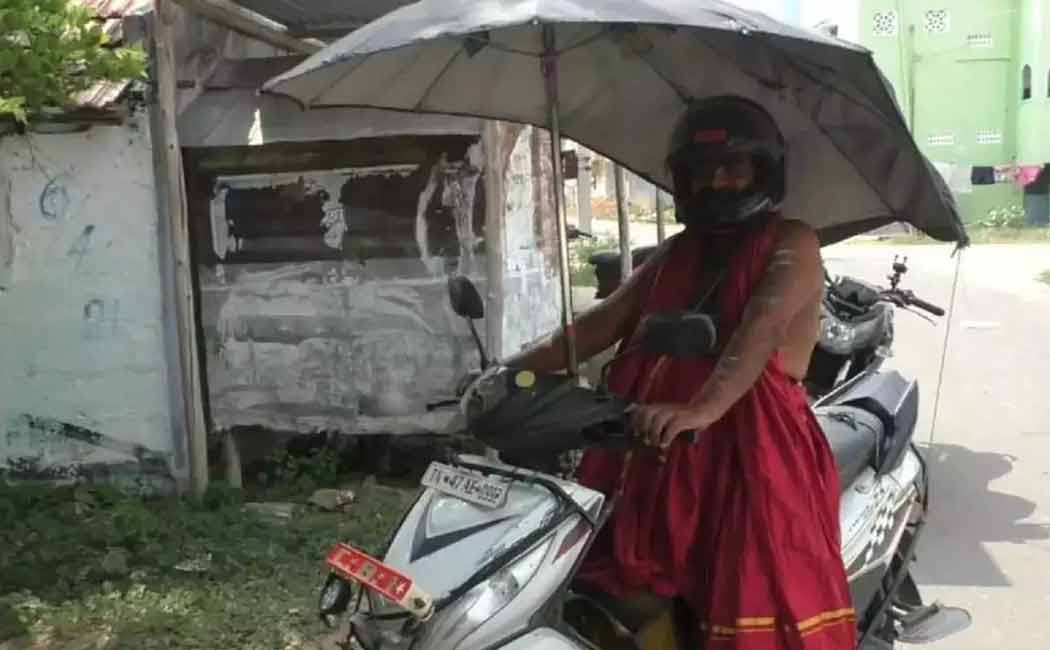 Karur two wheeler shade umbrella issue news